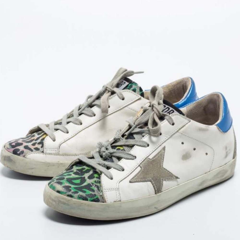 Golden Goose Multicolor Leather and Suede
Super Star Low Top Sneakers